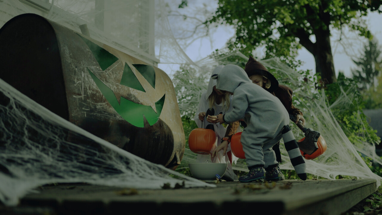 TrickOrTreat_Large